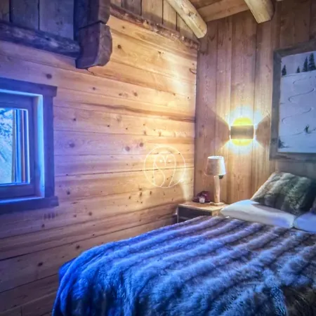 Chalet Zen W Hot Tub & Sauna Holiday home *